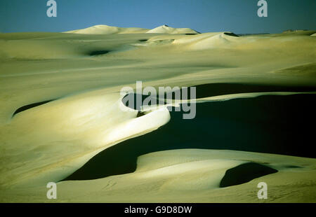 the sanddunes near the Oasis and village of Siwa in the lybian or western desert of Egypt in north africa Stock Photo