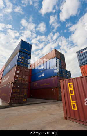 Containers in the port area, lettering "Gold", port, Stuttgart, Baden-Wuerttemberg Stock Photo