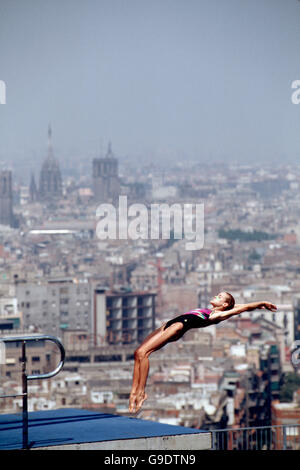 Barcelona Olympic Games 1996 - Diving - Women's 10m Platform. Australia's April Adams takes off backwards Stock Photo