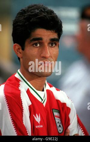 Jersey soccer iran hi-res stock photography and images - Alamy