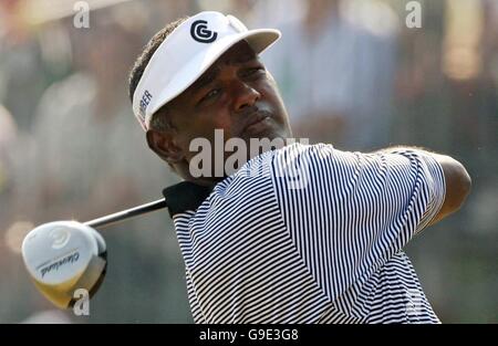 Fiji's Vijay Singh tees off on the fifth hole during the first round of the 135th Open Championship at Royal Liverpool Golf Club, Hoylake. Stock Photo