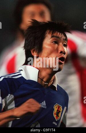 Soccer - Asian Cup 2000 - Semi Final - China v Japan. Akinori Nishizawa, Japan Stock Photo