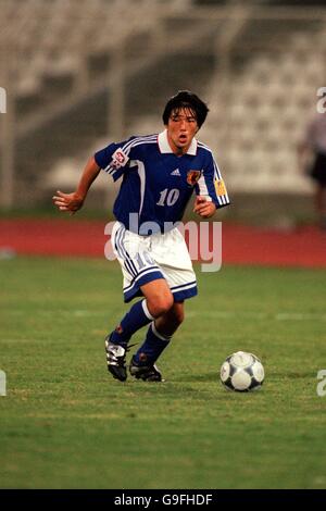 Soccer - Asian Cup 2000 - Group C - Japan v Uzbekistan. Hiroshi Nanami, Japan Stock Photo