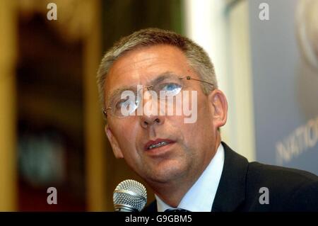 David Moorcroft at the Chairman's View of London 2012 speech at cafe Royal in Central London. Stock Photo