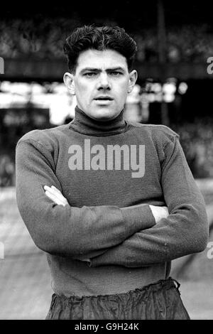 Soccer - Football League Division One - Chelsea v Sunderland. Bill Fraser, Sunderland goalkeeper Stock Photo