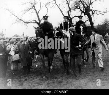 Horse Racing - 1967 Grand National - Aintree Stock Photo