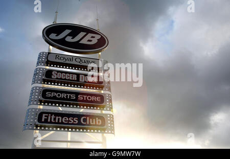 JJB Sports records good performance during the second half of the year Stock Photo