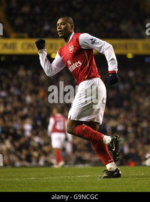 Arsenal's Julio Baptista celebrates scoring his sides first goal to make it 2-1 Stock Photo