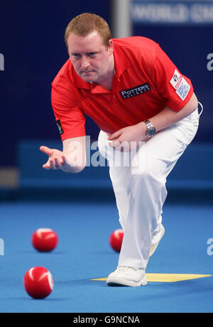 Ireland's Jonathan Ross during the mens's Potters Holidays World Indoor Singles Championship Stock Photo