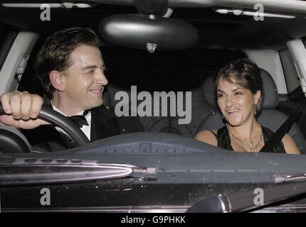 Tracey Emin and friend arrive for the service to celebrate the marriage of Liz Hurley and Indian businessman Arun Nayar in Sudeley Castle, Gloucestershire. Stock Photo