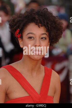 Corinne Bailey Rae arrives for the BRIT Awards 2007, at Earls Court in central London. PRESS ASSOCIATION Photo. Picture date: Wednesday February 14, 2007. Photo credit should read: Ian West/PA Stock Photo