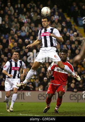 Soccer - FA Cup - Fifth Round - Replay - West Bromwich Albion v Middlesbrough - The Hawthorns. West Bromwich Albion's Neil Clement claims the high ball Stock Photo