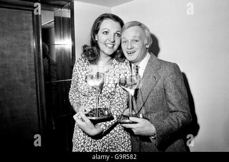 Penelope Keith gets top Show Business Award Stock Photo