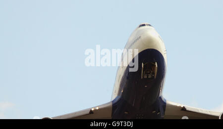 Generic transport pics. British Airways Boeing 747 takes off at Heathrow. Stock Photo