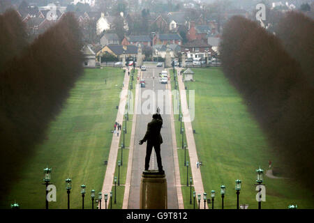 A statue of Sir Edward Carson in the grounds of Belfast's Stormont Castle. Stock Photo