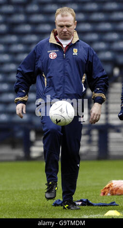 Scotland manager Alex McLeish during a training session at Hampden Park, Glasgow. Stock Photo