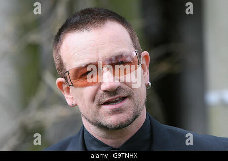 Bono receives honorary knighthood Stock Photo