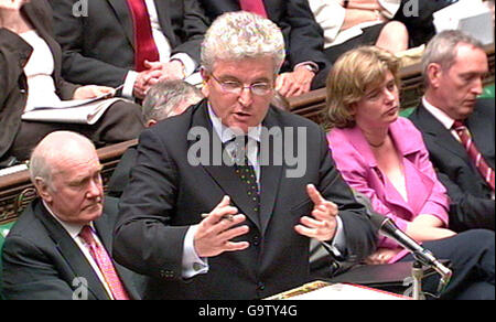 Defence Secretary Des Browne speaks in the House of Commons in London. Stock Photo
