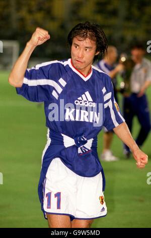Soccer - Kirin Cup - Japan v Yugoslavia. Japan's Masashi Nakayami celebrates Japans win over Yugoslavia Stock Photo