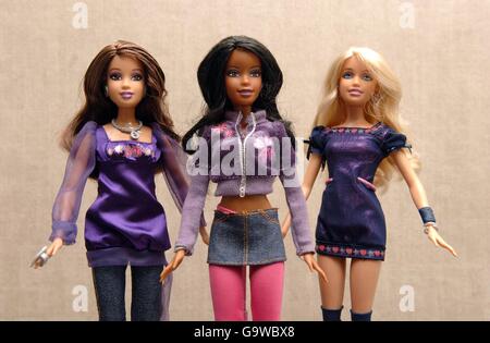 Sugababes Mattel Doll photocall - London Stock Photo