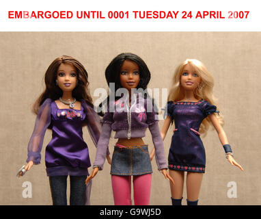 Sugababes Mattel Doll photocall - London Stock Photo