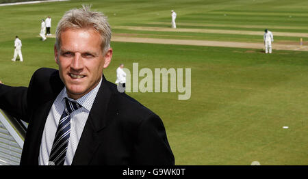 Cricket - Peter Moores - Press Conference - Loughborough. New England Head Coach Peter Moores poses for photographs after a Press Conference at the National Cricket Academy, Loughborough. Stock Photo