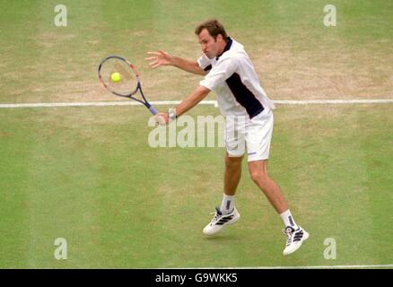 Tennis - Wimbledon 2001 - Fourth Round. Greg Rusedski in action against Goran Ivanisevic Stock Photo