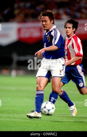Soccer - Kirin Cup 2001 - Japan v Paraguay. Ryuzo Morioka, Japan Stock Photo