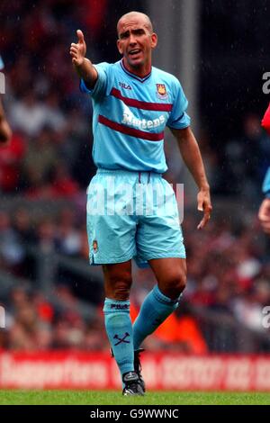 Soccer - FA Barclaycard Premiership - Liverpool v West Ham United Stock Photo