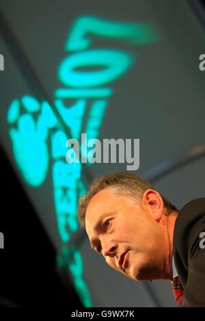 Soccerex London Forum - Wembley Stadium. Premierleague Chief Executive Richard Scudamore is interviewed by Soccerex's Andrew Croker Stock Photo