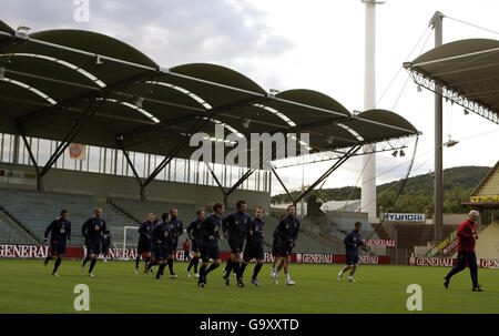 Scotland players during a training session at the Gerhard Hanappi Stadium, Vienna, Austria. Stock Photo