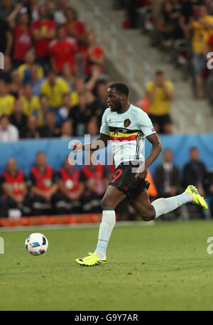 Romelu Lukaku of Belgium attacks during UEFA EURO 2016 game against Sweden at Allianz Riviera Stade de Nice Stock Photo