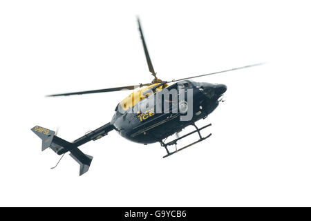 London, UK. 1st July, 2016. Police Helicopter Over Grounds The Wimbledon Championships The Wimbledon Championships 2016 The All England Tennis Club, Wimbledon, London, England 01 July 2016 The All England Tennis Club, Wimbledon, London, England 2016 Credit:  Allstar Picture Library/Alamy Live News Stock Photo