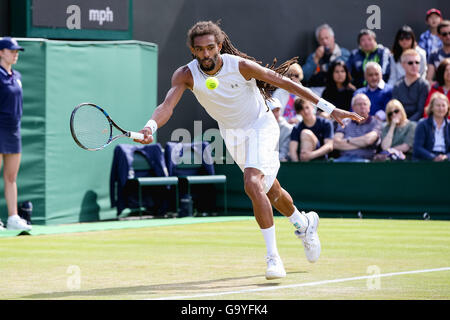 London, UK. 1st July, 2016. Dustin Brown (GER) Tennis : Dustin Brown of Germany during the Women's singles second round match of the Wimbledon Lawn Tennis Championships against Nick Kyrgios of Australia at the All England Lawn Tennis and Croquet Club in London, England . © AFLO/Alamy Live News Stock Photo