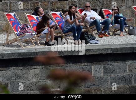 Karlovy Vary, Czech Republic. 04th July, 2016. Atmosphere during the 51st Karlovy Vary International Film Festival in Karlovy Vary, Czech Republic, July 4, 2016. © Katerina Sulova/CTK Photo/Alamy Live News Stock Photo