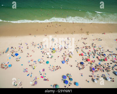 Lavallette, NJ, USA. 4th July, 2016. Aerial views of a crowded beach on the Fourth of July, American Independence Day Credit:  Patrick Morisson/Alamy Live News Stock Photo