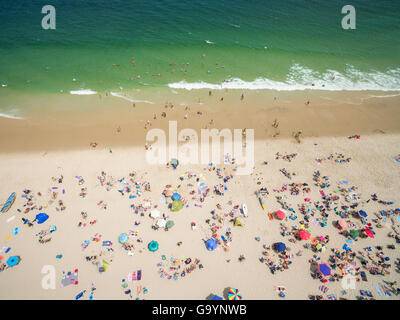 Lavallette, NJ, USA. 4th July, 2016. Aerial views of a crowded beach on the Fourth of July, American Independence Day Credit:  Patrick Morisson/Alamy Live News Stock Photo