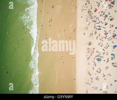 Lavallette, NJ, USA. 4th July, 2016. Aerial views of a crowded beach on the Fourth of July, American Independence Day Credit:  Patrick Morisson/Alamy Live News Stock Photo