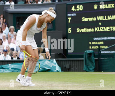 London, UK. 4th July, 2016.  The Wimbledon Tennis Championships Day Number 13 seed Svetlana Kuznetsova (RUS) slumps after another winner by number 1 seed Serena Williams (USA). Credit:  Action Plus Sports Images/Alamy Live News Stock Photo