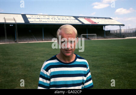 Soccer - Football League Division Two - Cardiff City Photocall. Barry Jones, Cardiff City Stock Photo