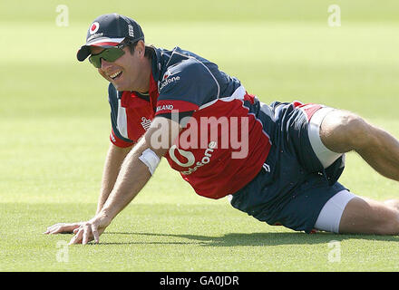 Cricket - npower Third Test - England v West Indies - England Practice Session and Press Conference - Old Trafford. England captain Michael Vaughan during a nets practice session at Old Trafford, Manchester. Stock Photo