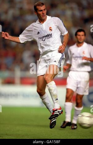 Spanish Soccer - 56th Teresa Herrera Trophy - Final - Real Madrid v Deportivo La Coruna. Zinedine Zidane, Real Madrid Stock Photo