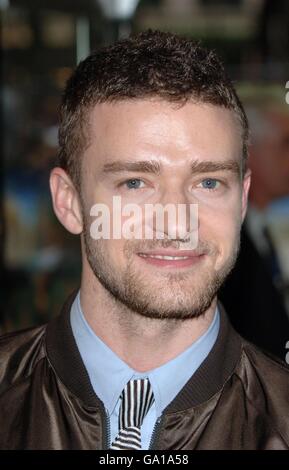 Justin Timberlake arrives for the UK Premiere of Shrek The Third at the Odeon Cinema in Leicester Square, central London. Stock Photo