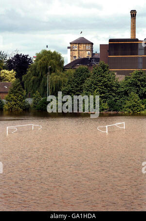 Playing fields under water near the John Smith's Brewery in Tadcaster, North Yorkshire where the River Wharfe has burst its banks. Stock Photo