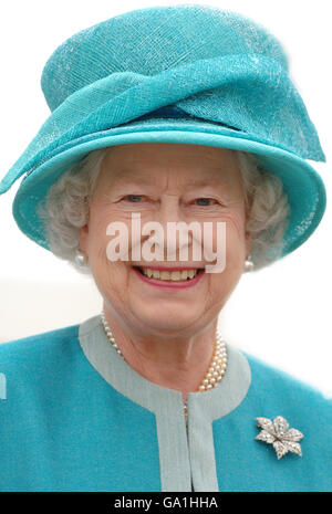 Queen vists RHS garden Stock Photo