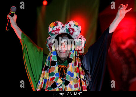 Glastonbury Festival 2007. Bjork performs on the Other stage at the 2007 Glastonbury Festival at Worthy Farm in Pilton, Somerset. Stock Photo