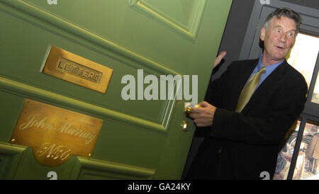 TV globetrotter Michael Palin launches the John Murray Archive at the National Library of Scotland, Edinburgh. Stock Photo