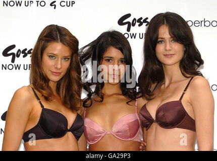 Gossard models hi-res stock photography and images - Alamy