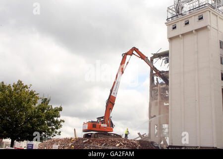 Redevelopment of the Main Grandstand at Epsom Downs Racecourse. Stock Photo