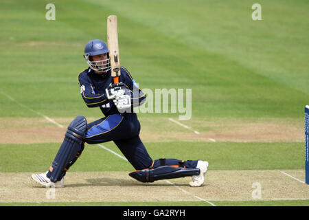 Sussex Sharks' Richard Montgomerie during the Friends Provident Trophy Southern Conference match at Lord's, London. Stock Photo